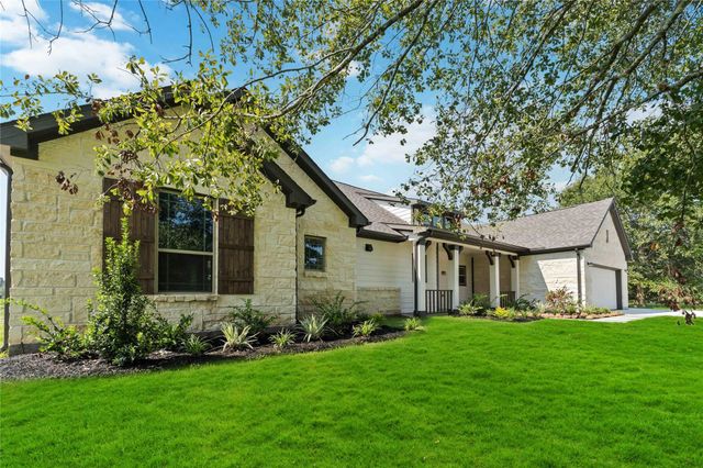 701 Barton Place Drive, Tarkington, TX 77327