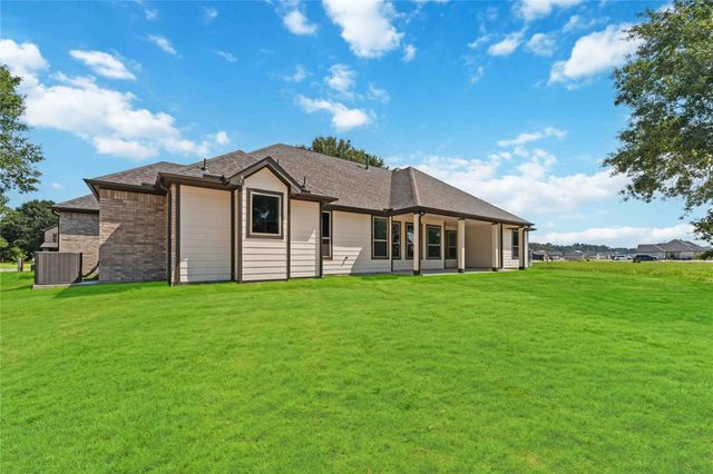 701 Barton Place Drive, Tarkington, TX 77327