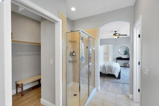 4101 Toddika Ln, Castro Valley, CA 94546