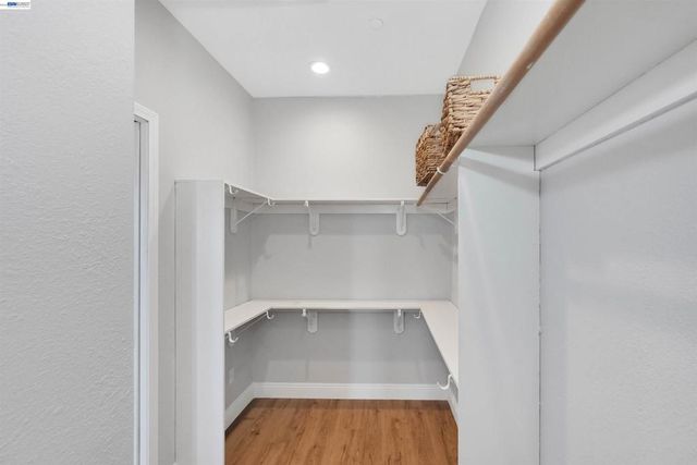 4101 Toddika Ln, Castro Valley, CA 94546