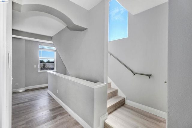 4101 Toddika Ln, Castro Valley, CA 94546