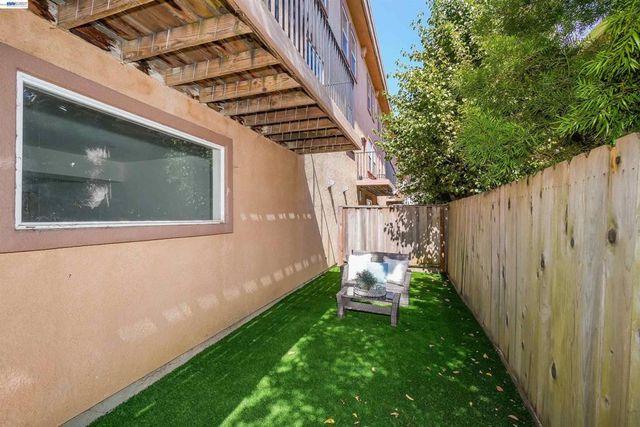 4101 Toddika Ln, Castro Valley, CA 94546