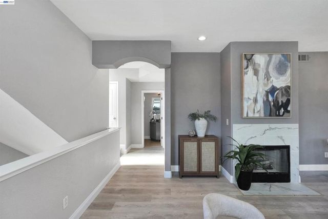 4101 Toddika Ln, Castro Valley, CA 94546
