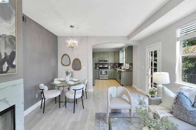 4101 Toddika Ln, Castro Valley, CA 94546