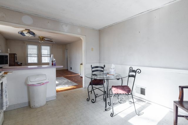 309 Queen Street, Bristol, CT 06010