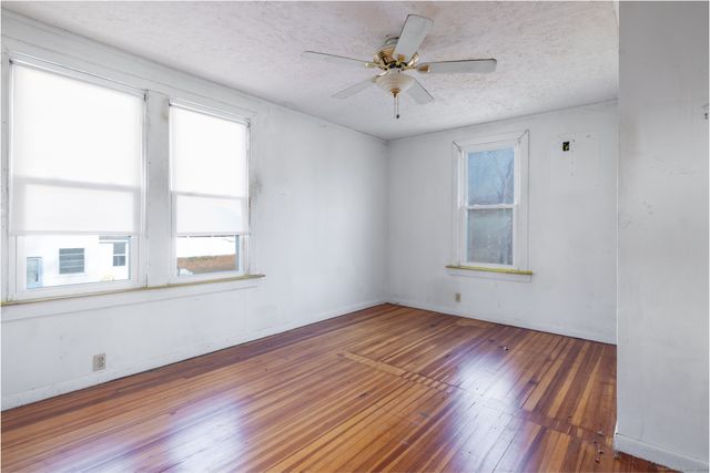 309 Queen Street, Bristol, CT 06010