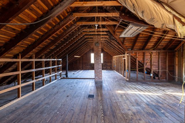 309 Queen Street, Bristol, CT 06010