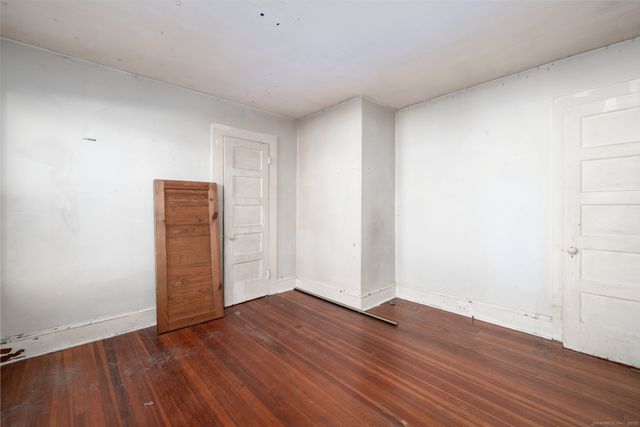 309 Queen Street, Bristol, CT 06010