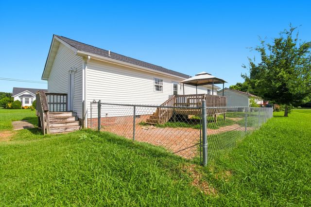 109 Anna Ln, Shelbyville, TN 37160