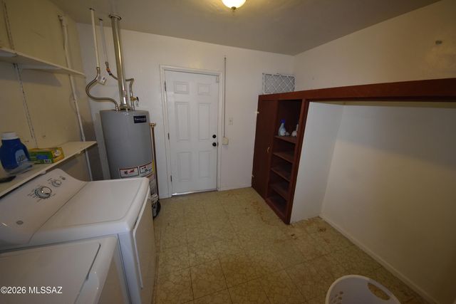 6502 E Cooper Street, Tucson, AZ 85710