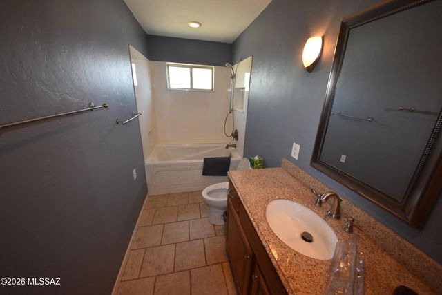 6502 E Cooper Street, Tucson, AZ 85710