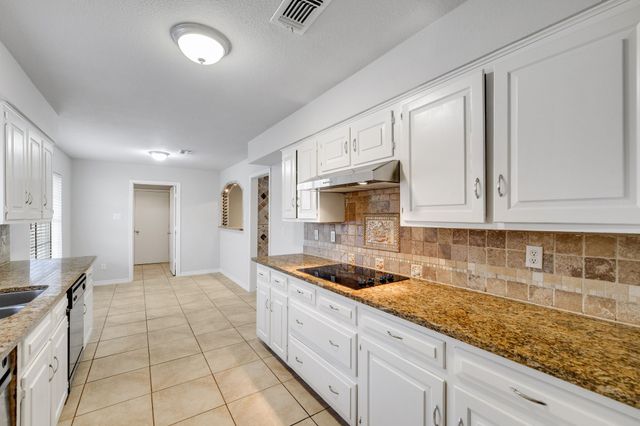 2905 Cross Timbers Drive, Irving, TX 75060