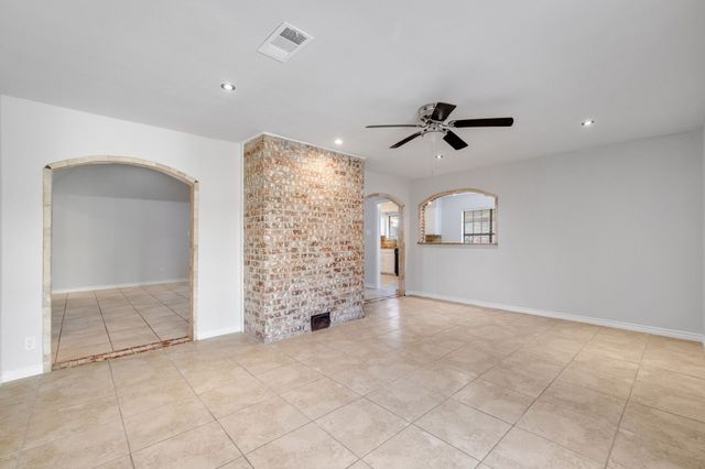 2905 Cross Timbers Drive, Irving, TX 75060