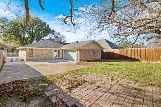 2905 Cross Timbers Drive, Irving, TX 75060
