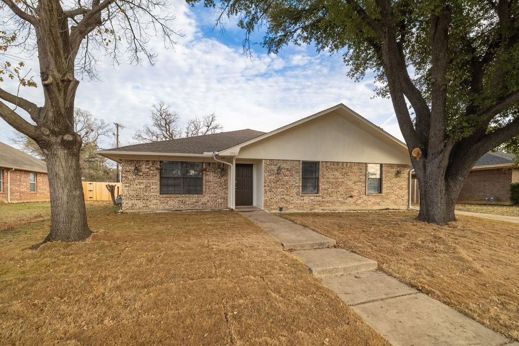 2905 Cross Timbers Drive, Irving, TX 75060