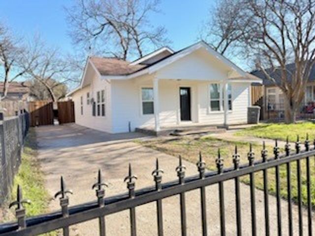 5214 Ash Lane, Dallas, TX 75223