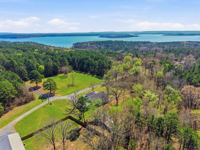 1224 Twin Coves Circle, Greers Ferry, AR 72067