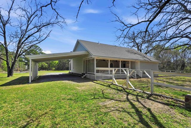 1224 Twin Coves Circle, Greers Ferry, AR 72067