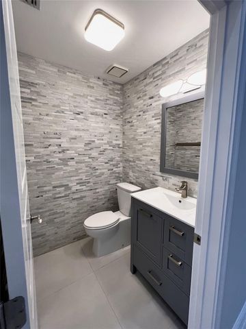 720 BIRDIE Court, Delray Beach, FL 33445