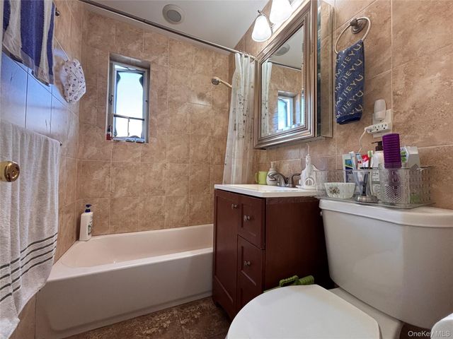 224-14 Hillside Avenue Apt 39-7, Queens Village, NY 11427