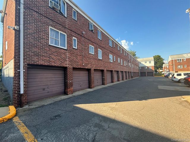 224-14 Hillside Avenue Apt 39-7, Queens Village, NY 11427