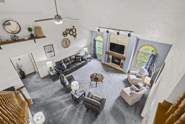 4240 N WEDGEWOOD DRIVE, Appleton, WI 54911