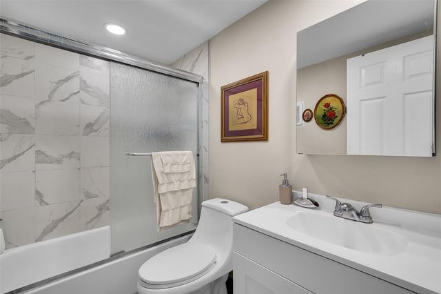 163 Flanders D 163, Delray Beach, FL 33484