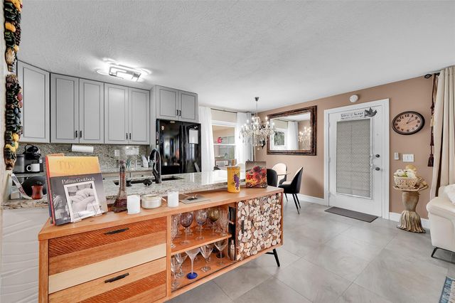 163 Flanders D 163, Delray Beach, FL 33484