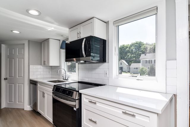 16 Pleasant Street South, Natick, MA 01760