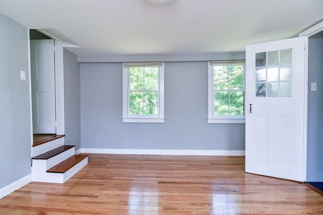 16 Pleasant Street South, Natick, MA 01760
