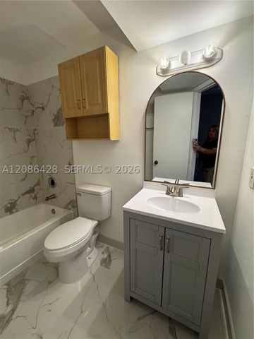 4037 NW 87th Ave 4037, Sunrise, FL 33351