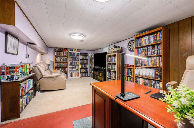 2825 Duke Street, Kalamazoo, MI 49008