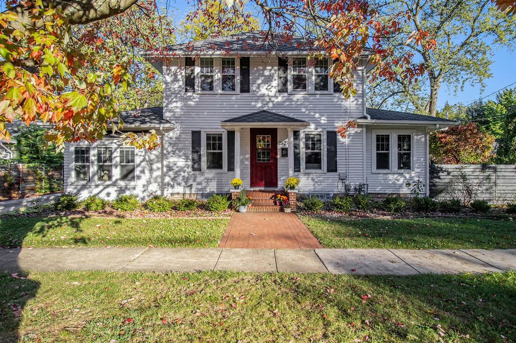 2825 Duke Street, Kalamazoo, MI 49008