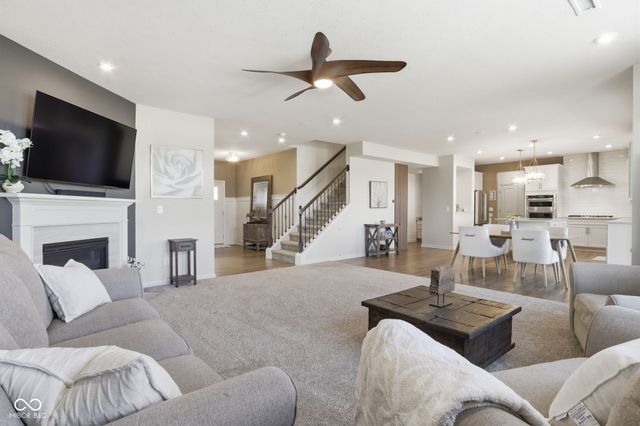 15568 Elverton Court, Noblesville, IN 46062