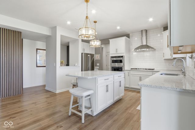 15568 Elverton Court, Noblesville, IN 46062