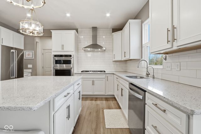 15568 Elverton Court, Noblesville, IN 46062