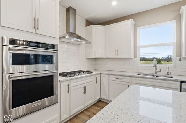 15568 Elverton Court, Noblesville, IN 46062