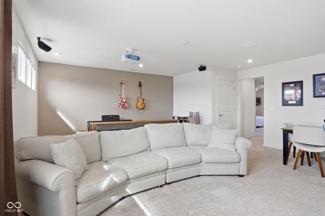 15568 Elverton Court, Noblesville, IN 46062