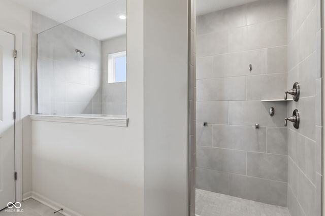 15568 Elverton Court, Noblesville, IN 46062