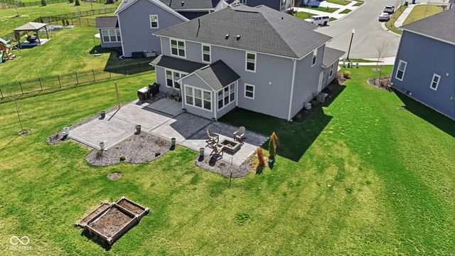 15568 Elverton Court, Noblesville, IN 46062