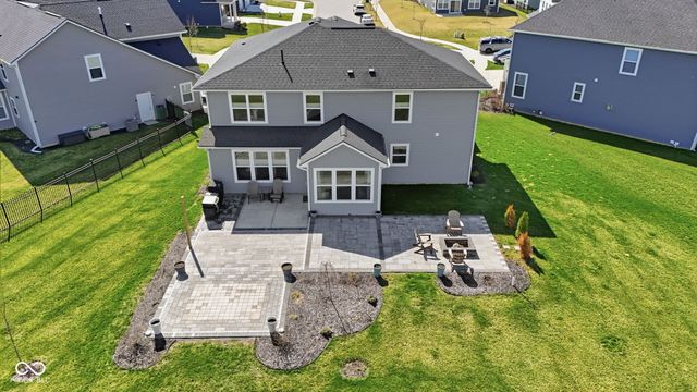 15568 Elverton Court, Noblesville, IN 46062