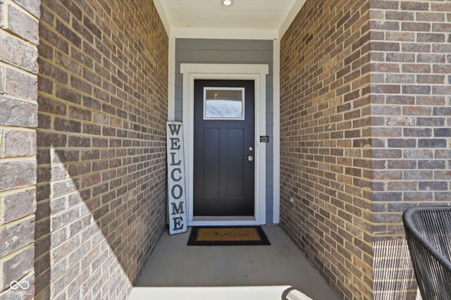 15568 Elverton Court, Noblesville, IN 46062