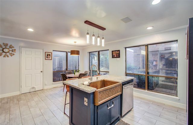 16707 Fernwood Way, Houston, TX 77058