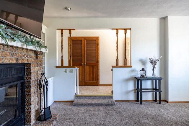 2656 W SUNNYVIEW ROAD, Appleton, WI 54914