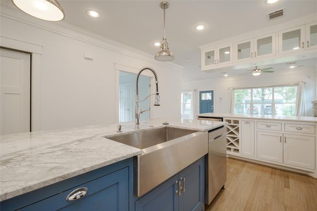 4814 Siegel Street, Houston, TX 77009