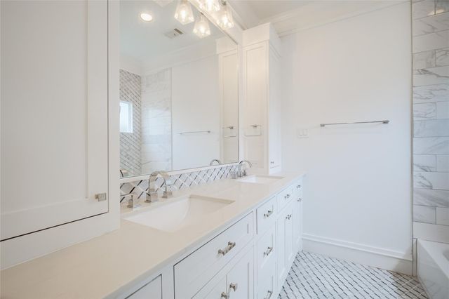 4814 Siegel Street, Houston, TX 77009