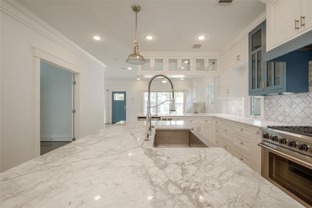 4814 Siegel Street, Houston, TX 77009