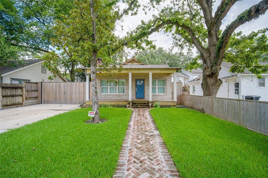 4814 Siegel Street, Houston, TX 77009