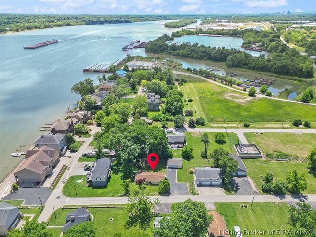 206 Franklin Street, Utica, IN 47130