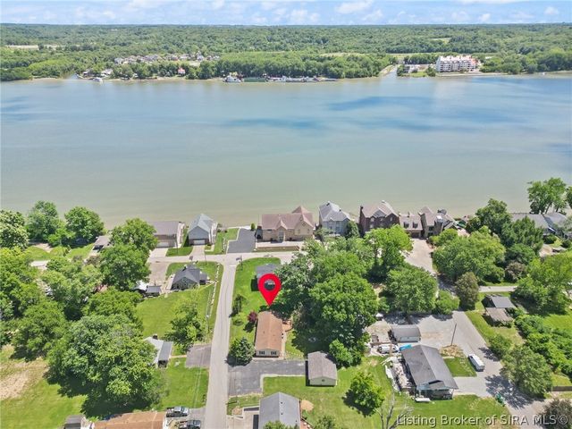 206 Franklin Street, Utica, IN 47130